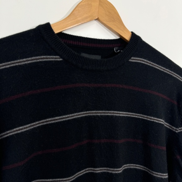 Haggar Men’s Size Medium 100% Acrylic Knit Black Stripe Crew Pullover Sweater - Picture 2 of 7